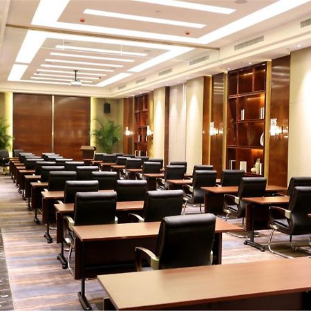 Grand Skylight International Hotel Пекин Экстерьер фото