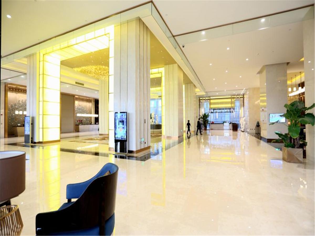 Grand Skylight International Hotel Пекин Экстерьер фото
